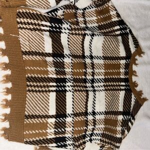 Plaid Fringe Scarf in Brown and White